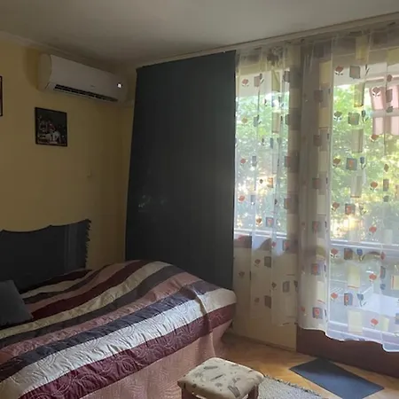 Apartment Liliom A Strandnal *