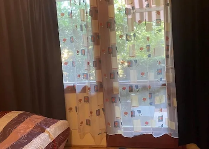 Liliom A Strandnal شقة