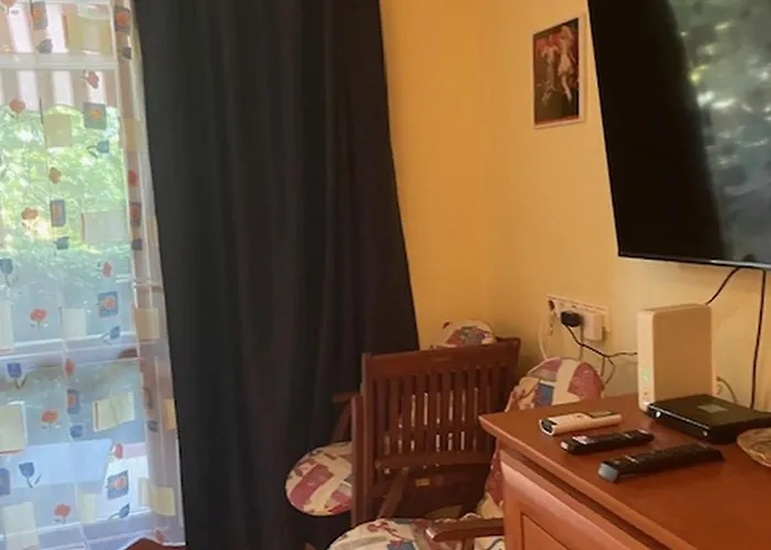 Liliom A Strandnal *